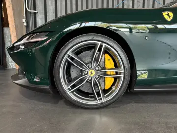 Ferrari Roma Spider (CarbonCeramicBrake   Garantie)