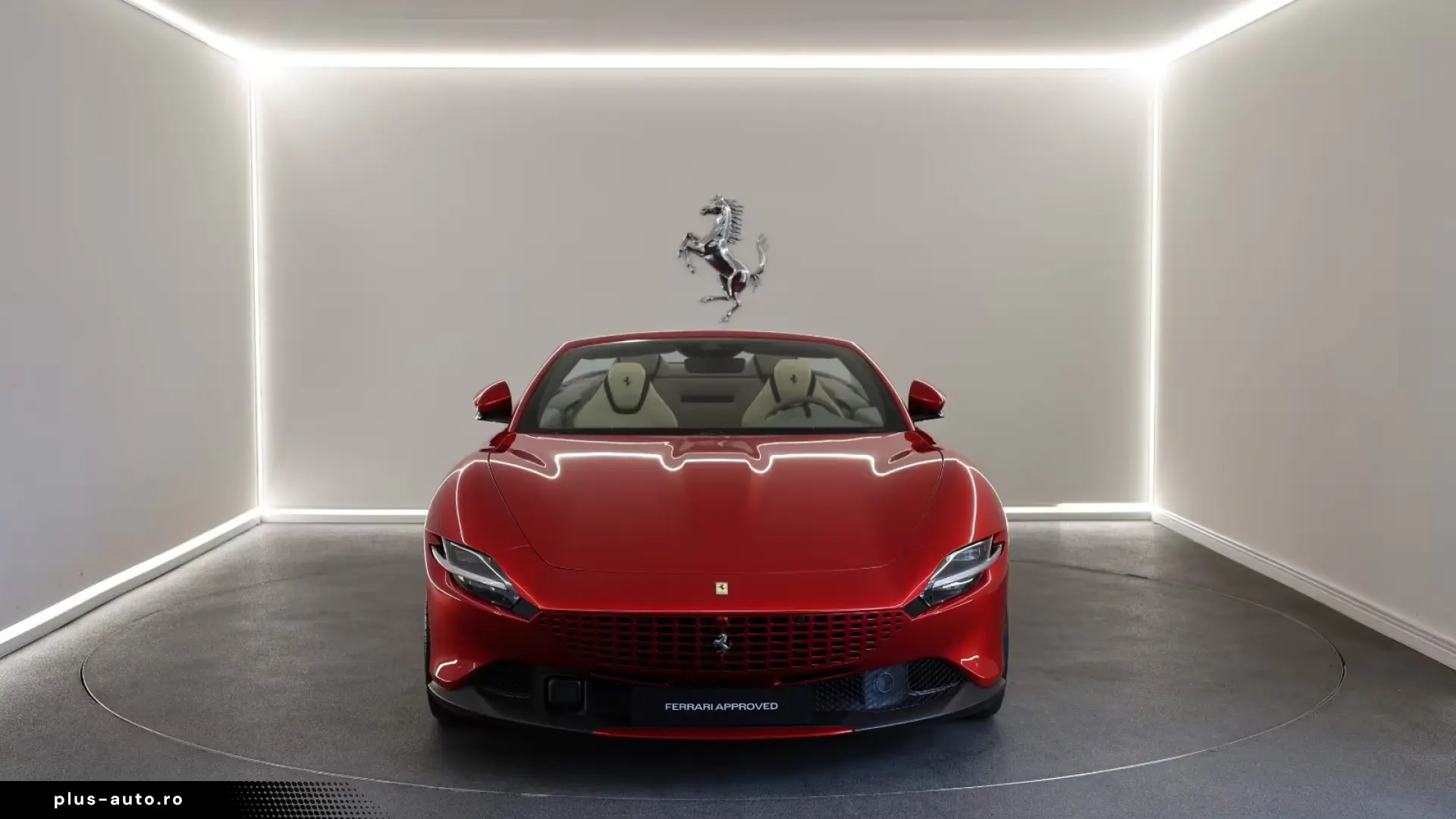 Ferrari Roma Spider   Rosso Magma