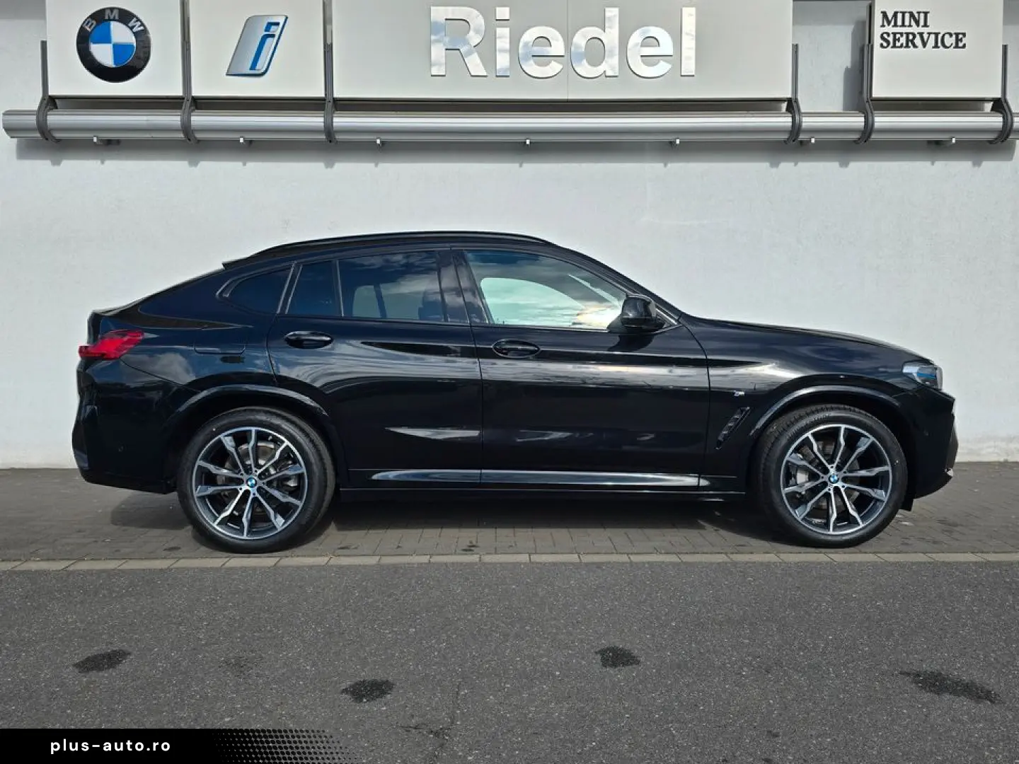BMW X4 xDrive30d M Sportpaket Navi AHK Pano ACC