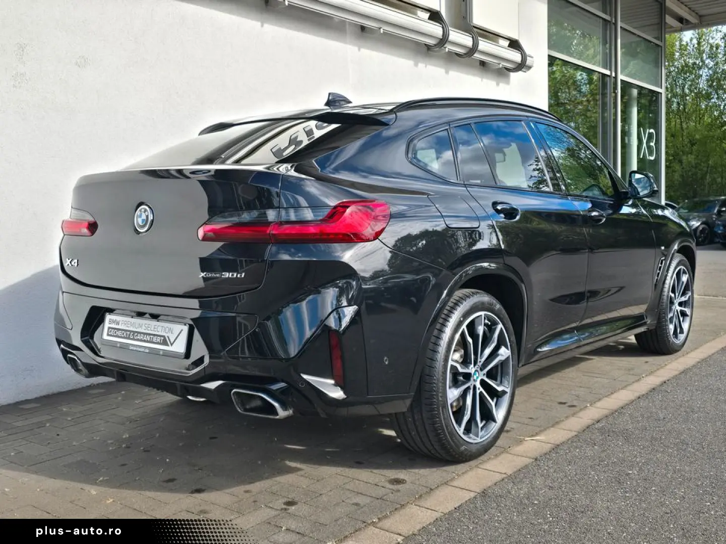 BMW X4 xDrive30d M Sportpaket Navi AHK Pano ACC