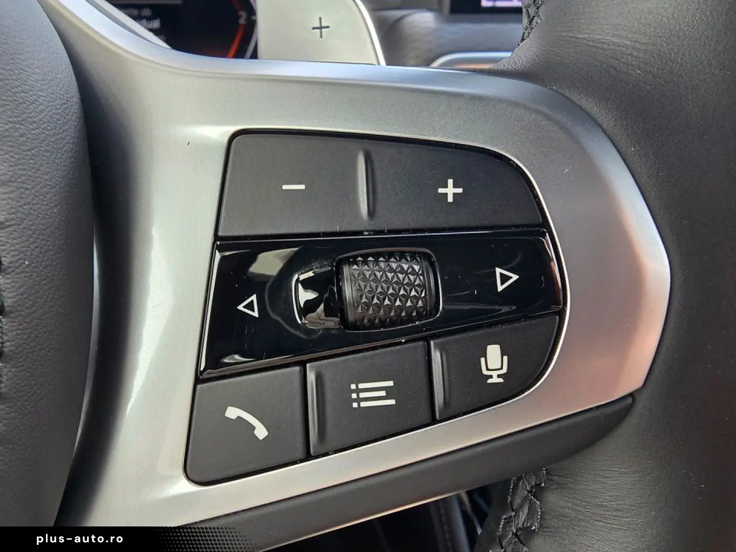 BMW X4 xDrive30d M Sportpaket Navi AHK Pano ACC