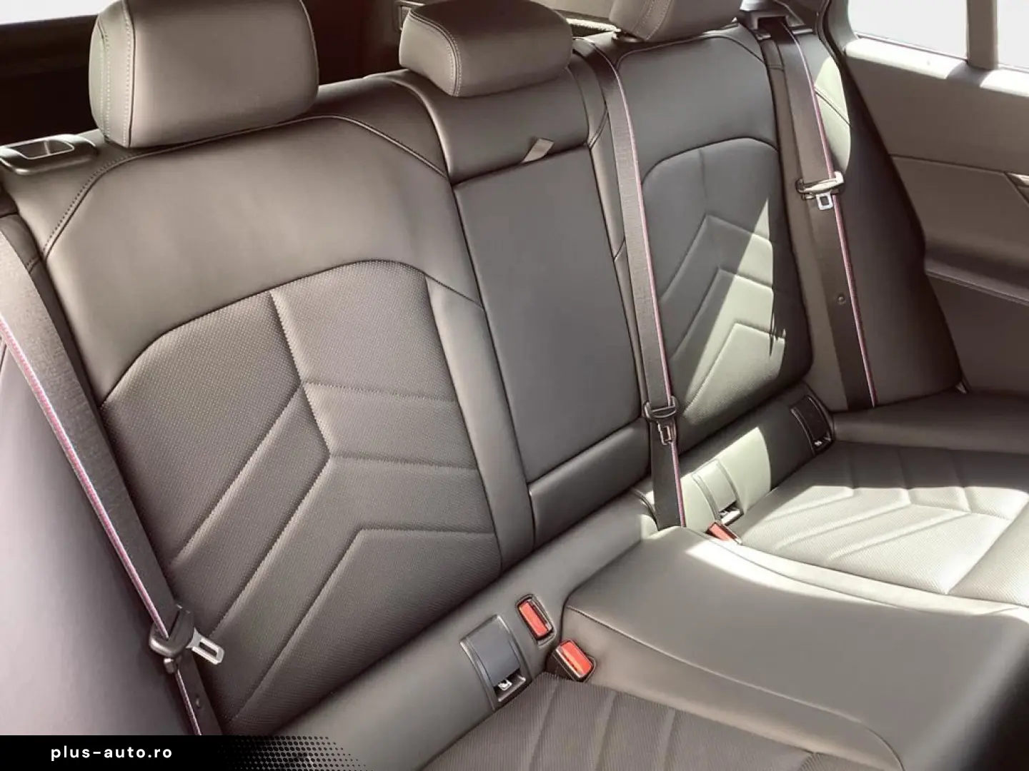 BMW 520d xDr. Touring M Sport Pro AHK Pano ACC Inno
