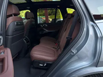 BMW X5 30d xDrive M Sport 7-SITZ SKY LUFT SOFT MMRY