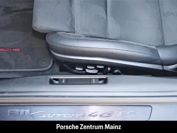 PORSCHE 992 911 Carrera 4 GTS Cabriolet Nachtsicht BOSE