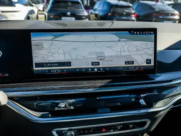 BMW X6 xDrive40d M Sport HUD PANO ACC AHK RFK NAVI