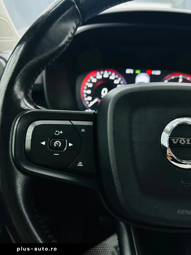 VOLVO XC40 2019 2.0D E6 Garantie 12 Luni Rate Avans 0 Doar C