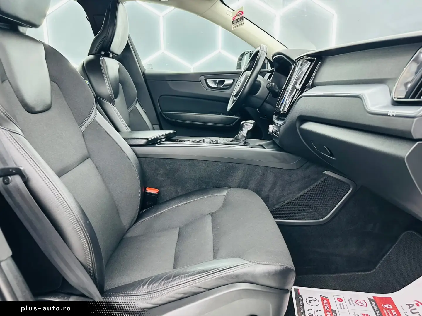 VOLVO XC60 2019 2.0D E6 Garantie 12 Luni Rate Avans 0 Doar C