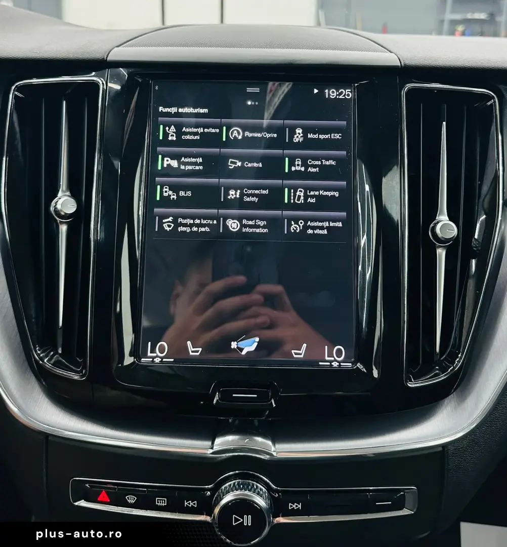 VOLVO XC60 2019 2.0D E6 Garantie 12 Luni Rate Avans 0 Doar C