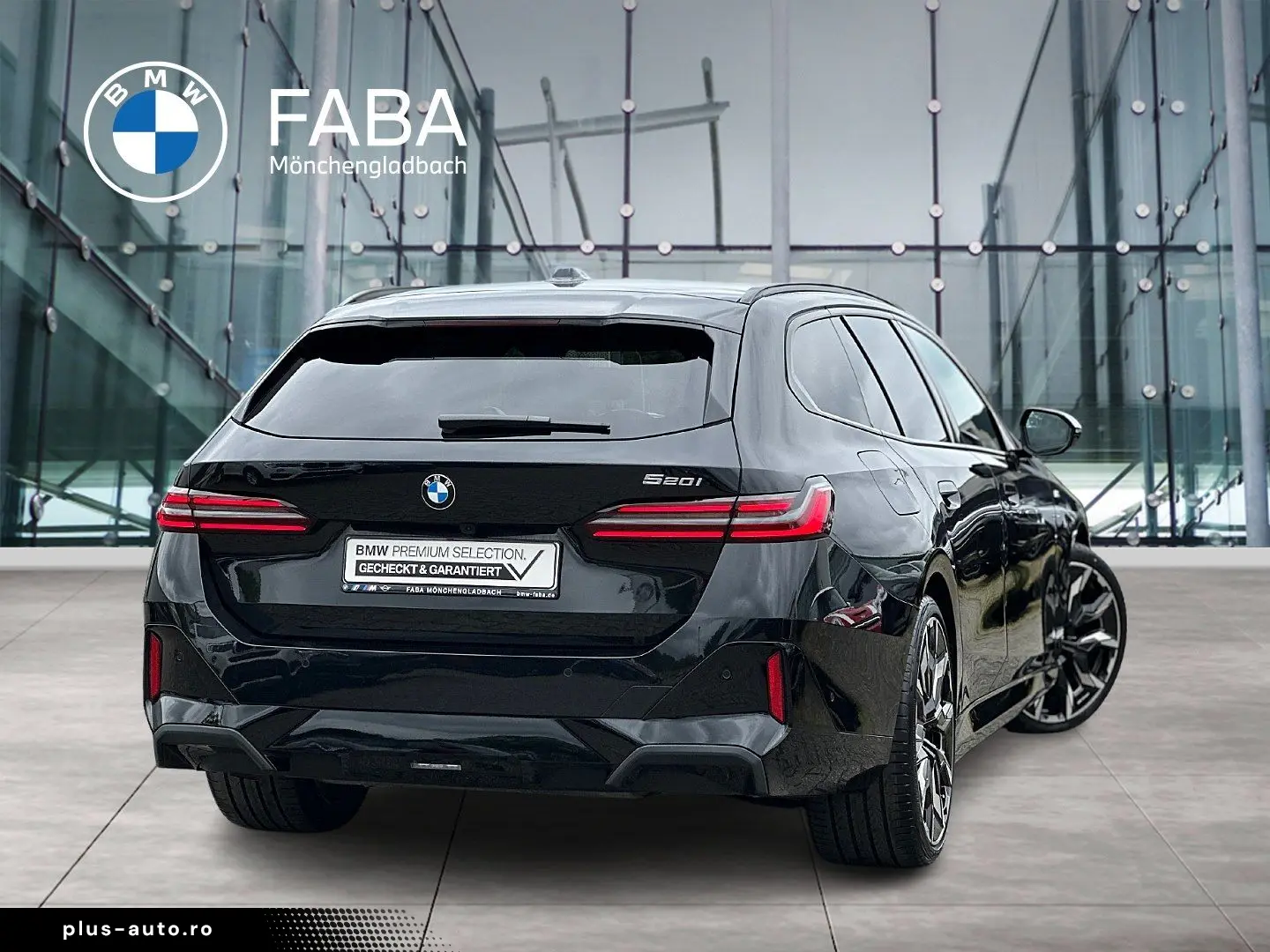 BMW 520i Touring M Sport Pro HK HiFi DAB LED