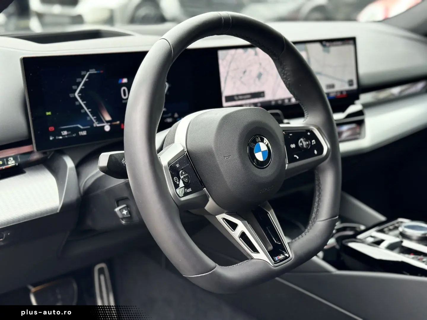 BMW 520i Touring M Sport Pro HK HiFi DAB LED