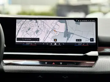 BMW 520i Touring M Sport Pro HK HiFi DAB LED