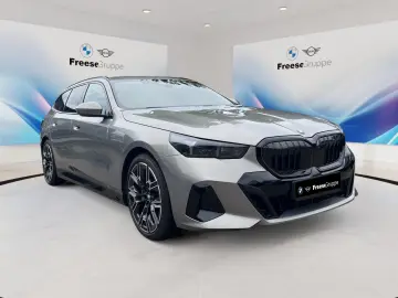 BMW 520d xDrive Touring AHK 360  HEAD-UP SITZBELÜFT