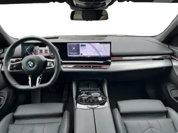 BMW 520d xDrive Touring AHK 360  HEAD-UP SITZBELÜFT