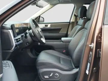 HYUNDAI SANTA FE Hybrid 1.6 T-GDi INTRO TRITTBRETTER