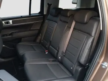 HYUNDAI SANTA FE Hybrid 1.6 T-GDi INTRO TRITTBRETTER