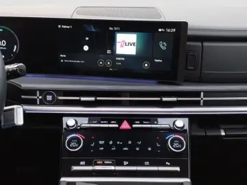 HYUNDAI SANTA FE Hybrid 1.6 T-GDi INTRO TRITTBRETTER