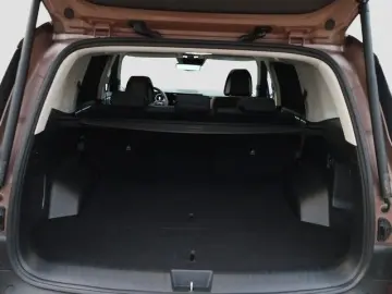 HYUNDAI SANTA FE Hybrid 1.6 T-GDi INTRO TRITTBRETTER