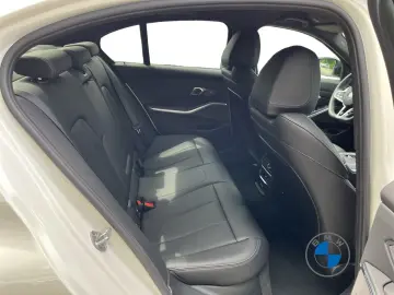BMW M340i xDrive Limousine M Sport 18  Memory H K