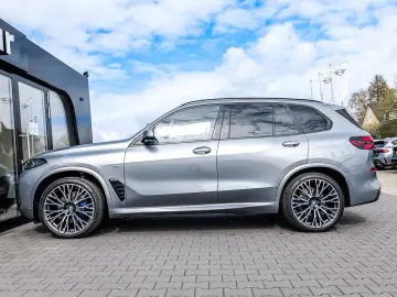 BMW X5 xDrive30d M Sport HUD PANO ACC AHK 360 KAM