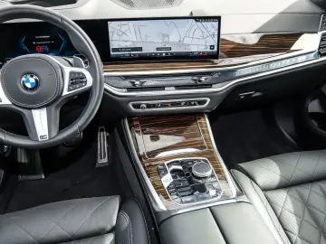 BMW X5 xDrive30d M Sport HUD PANO ACC AHK 360 KAM