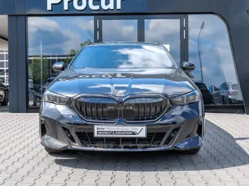 BMW 540d xDrive Touring M Sport HUD PANO ACC AHK LM