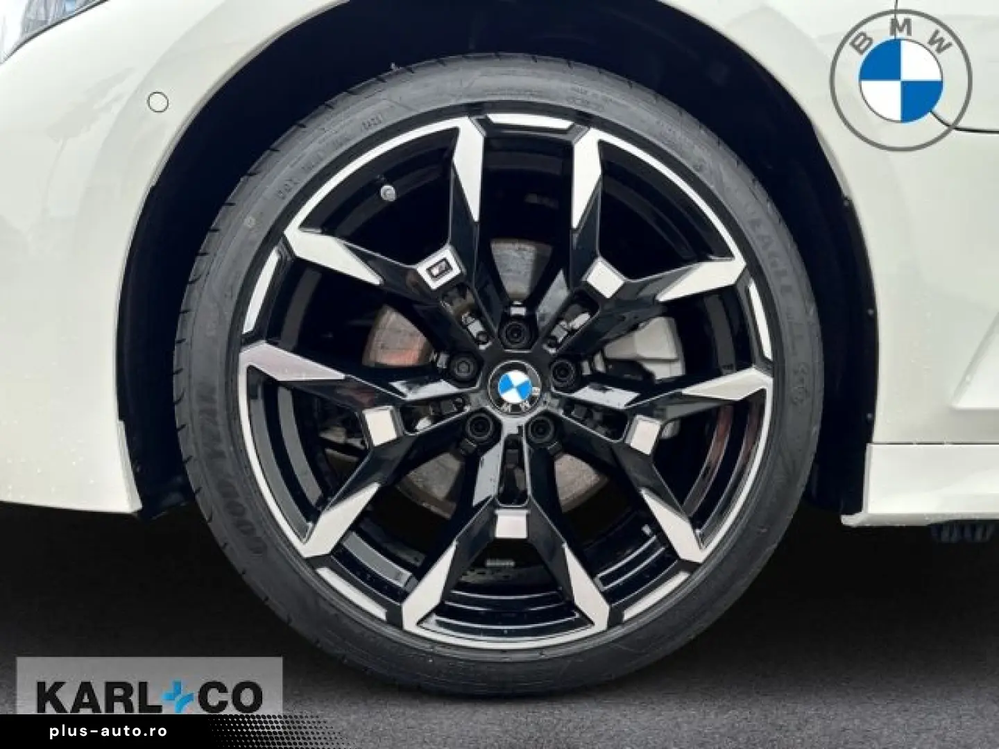 BMW 330 e xDr. M-Sport ACC Komfortzugang HIFI HUD