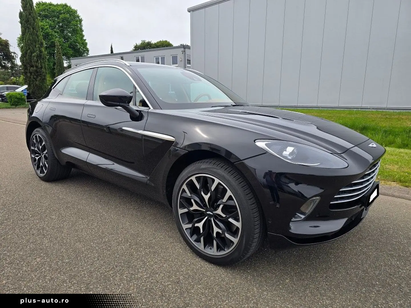 ASTON MARTIN DBX 4.0 V8 Panorama 360  4xSHZ 4xSitzbeluft