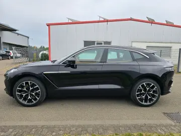 ASTON MARTIN DBX 4.0 V8 Panorama 360  4xSHZ 4xSitzbeluft