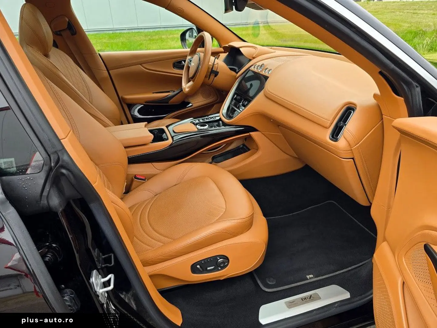 ASTON MARTIN DBX 4.0 V8 Panorama 360  4xSHZ 4xSitzbeluft