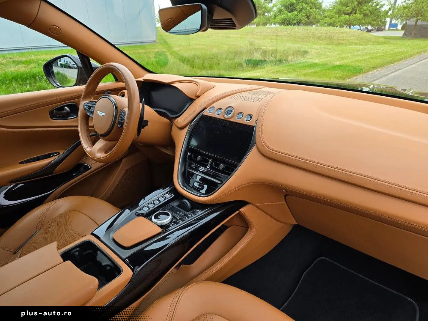 ASTON MARTIN DBX 4.0 V8 Panorama 360  4xSHZ 4xSitzbeluft