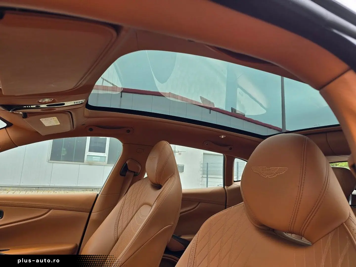 ASTON MARTIN DBX 4.0 V8 Panorama 360  4xSHZ 4xSitzbeluft
