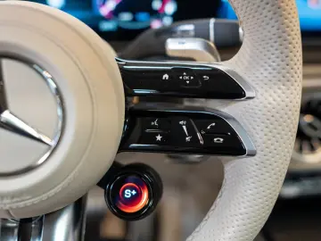 MERCEDES-BENZ G 63 AMG Superior Vollleder-Pack Perfo…