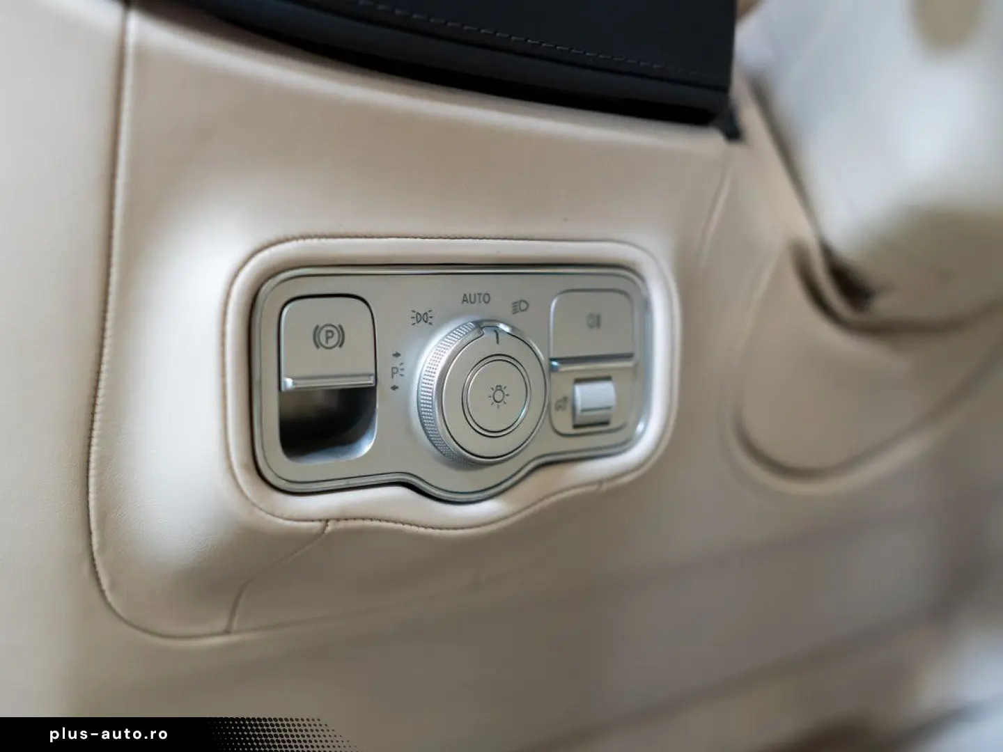 MERCEDES-BENZ G 63 AMG Superior Vollleder-Pack Perfo&hellip;