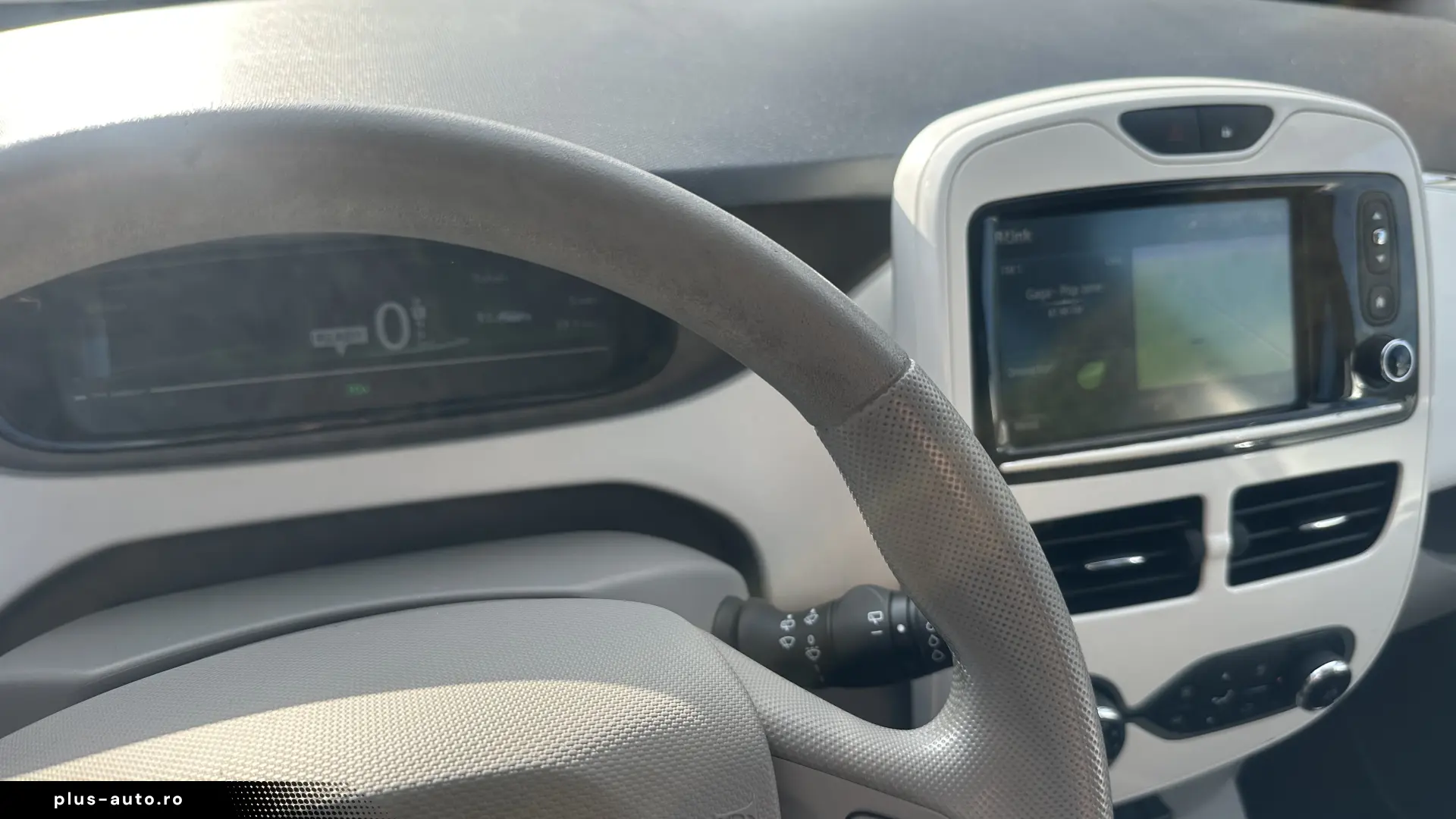 RENAULT ZOE FULL ELECTRIC