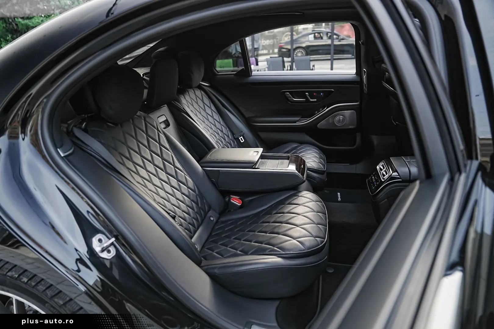 Mercedes-Benz S