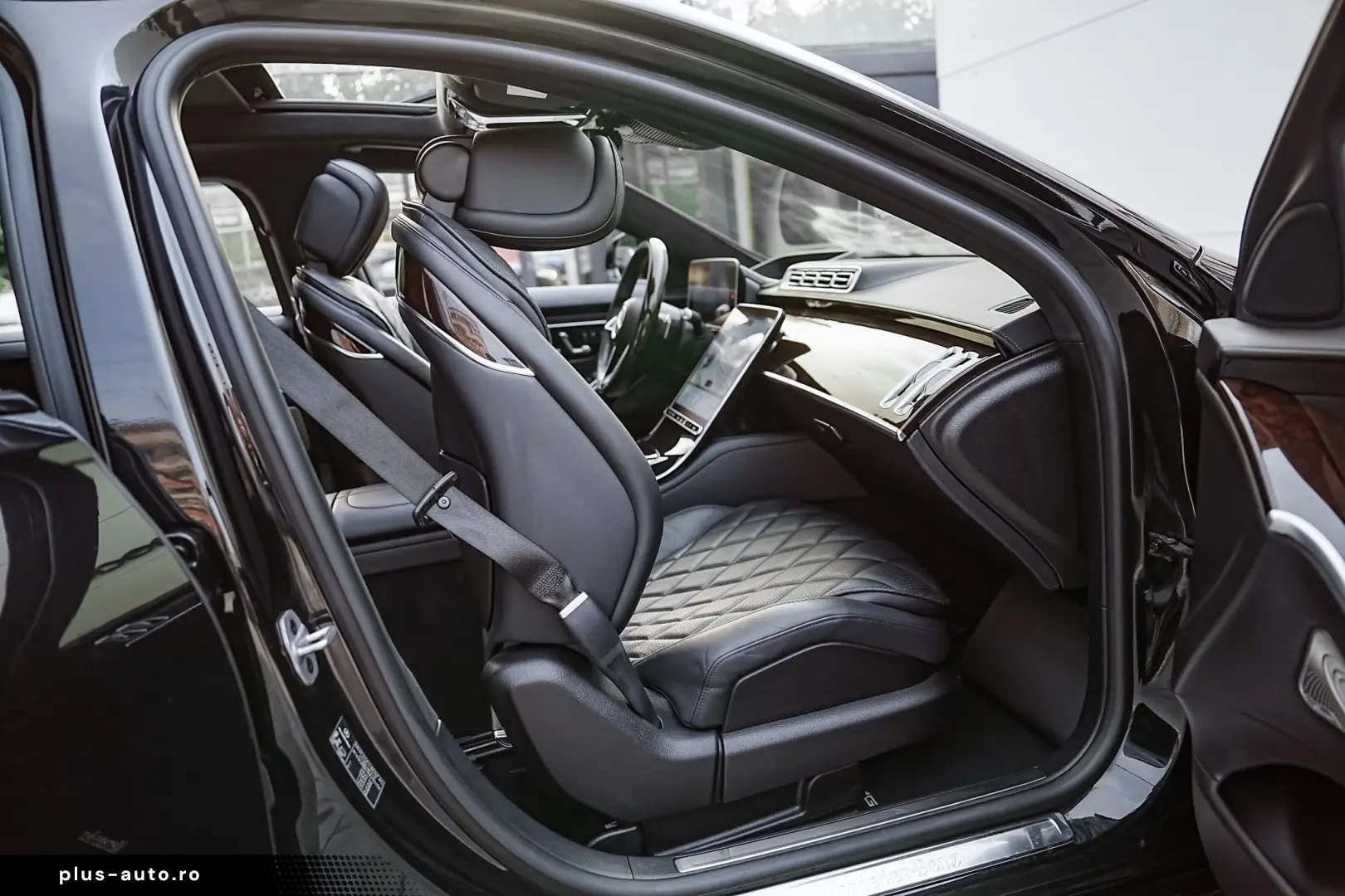 Mercedes-Benz S