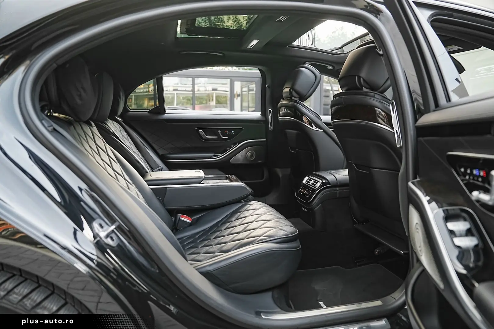 Mercedes-Benz S
