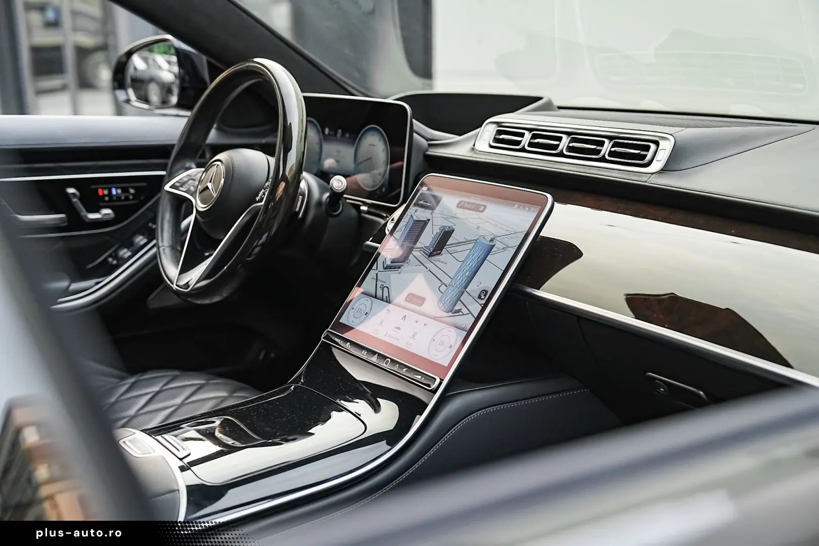 Mercedes-Benz S