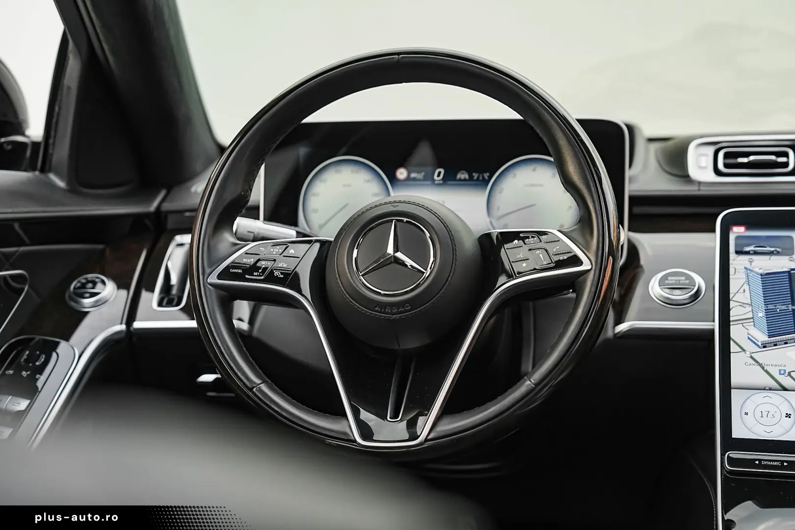 Mercedes-Benz S