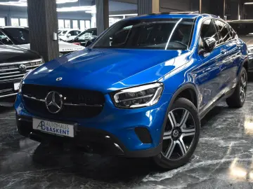 MERCEDES-BENZ GLC Coupe 300 de 4Matic