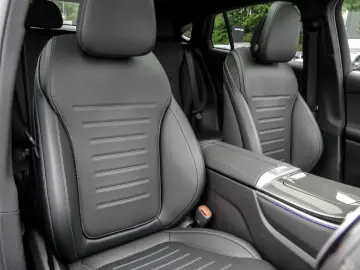 MERCEDES-BENZ GLC 200 4M AMG