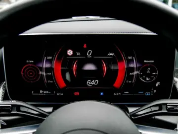 MERCEDES-BENZ GLC 200 4M AMG