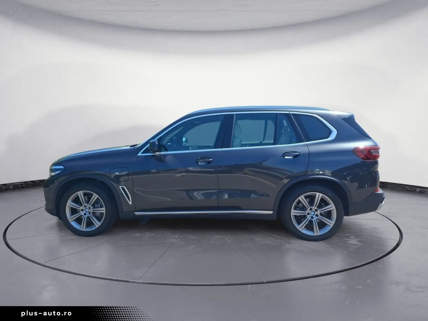 BMW X5 xDrive45e xLine ACC Kamera PDC Sitzheizung Sp