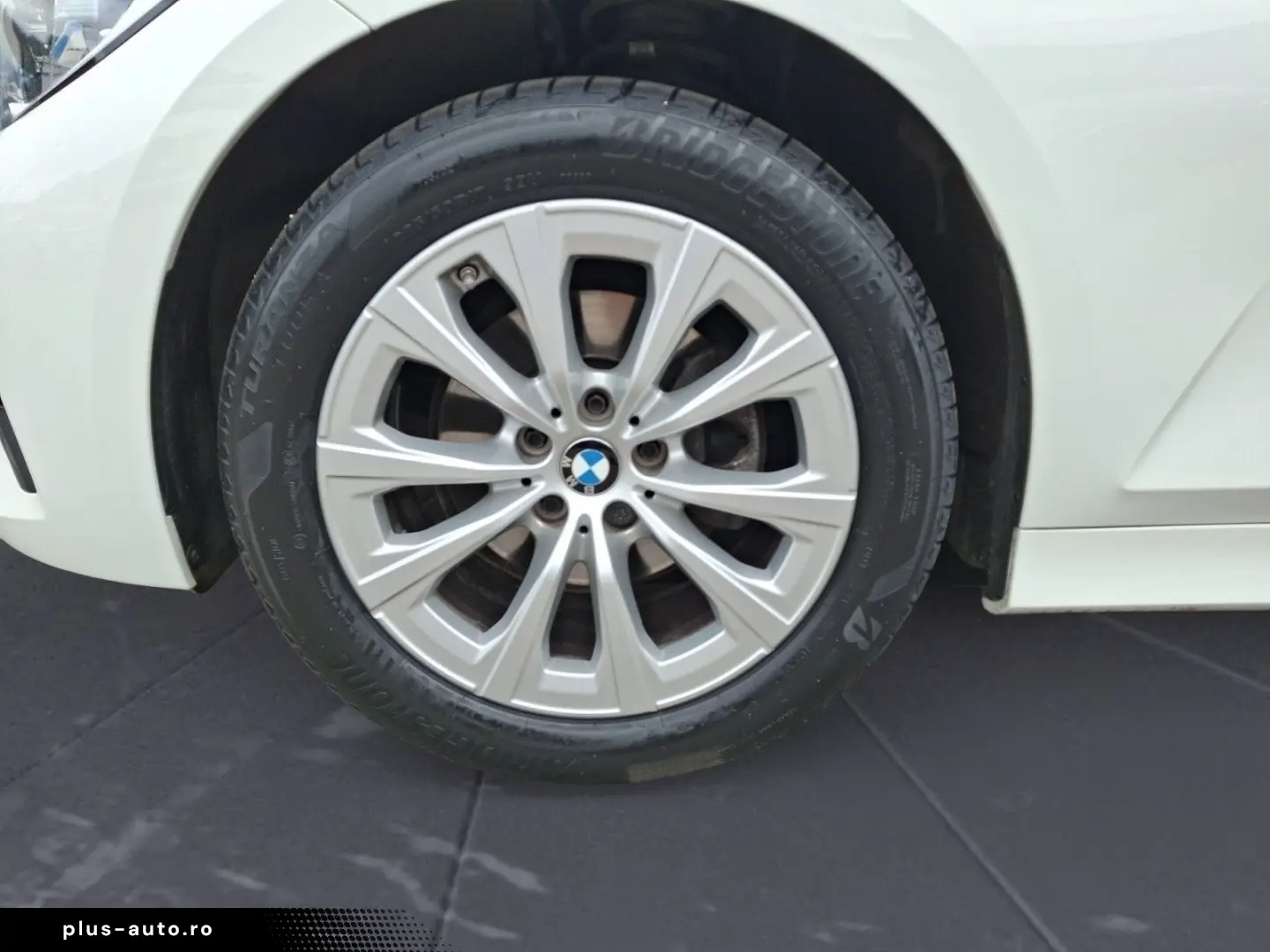 BMW 320d Touring Advantage Aut. AHK Navi Laserlicht