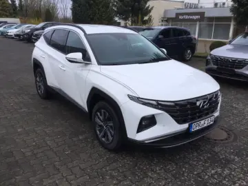 Hyundai Tucson 1 6 T-GDi Trend Hybrid 4WD
