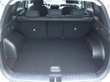 Hyundai Tucson 1 6 T-GDi Trend Hybrid 4WD