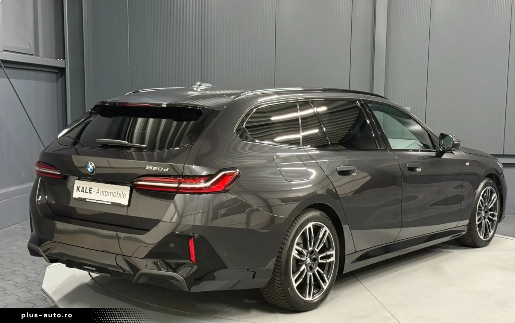 BMW 520d Touring M-Sport Travel Innov Standhz AHK