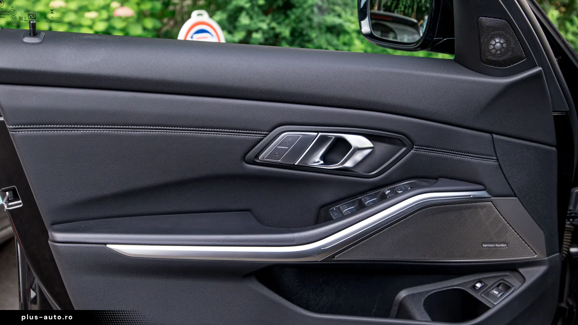 BMW 320E xDrive Touring H&K Panoramic AmbientLights