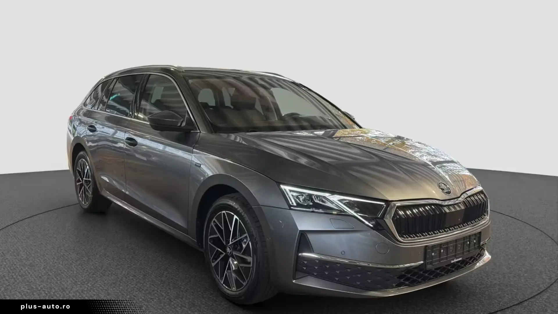 Skoda Octavia Combi 2 0 TDI DSG Tour