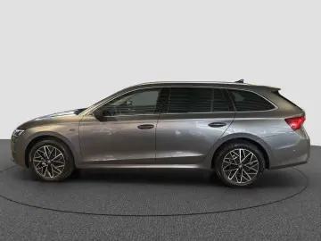 Skoda Octavia Combi 2 0 TDI DSG Tour